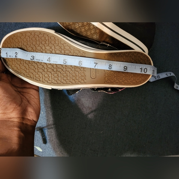 Coach Sneaker - Picture 4 of 5